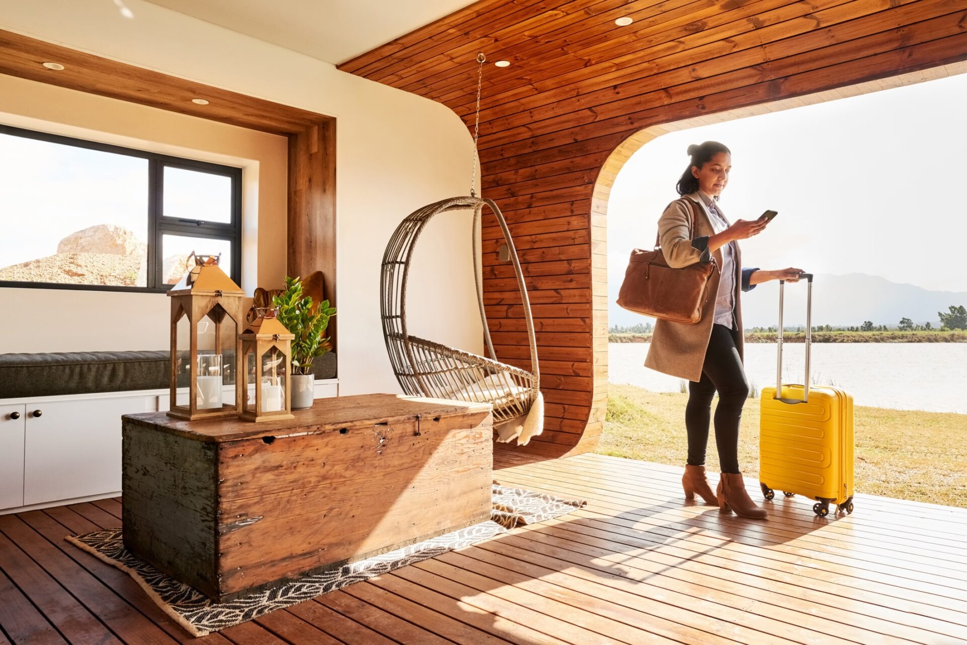 5 Easy Steps to Starting an Airbnb in 2023 - The Leading All-In