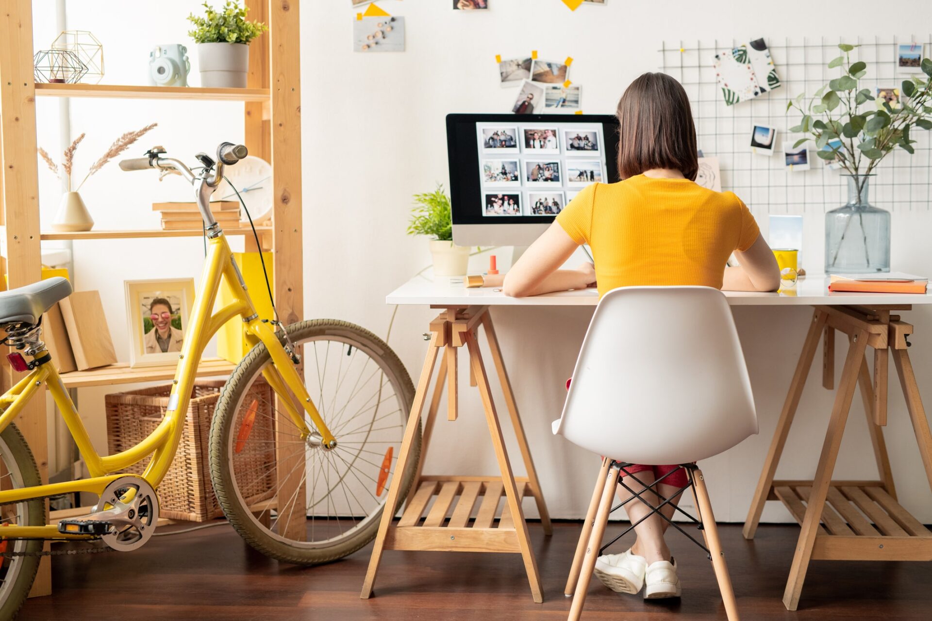 How To Start a Small Business at Home in 9 Steps
