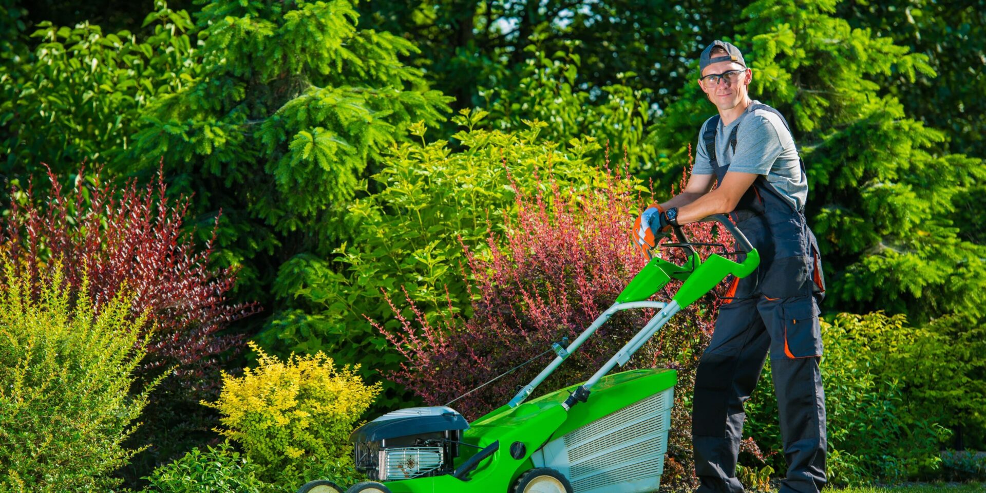 How to Start a Lawn Care Business