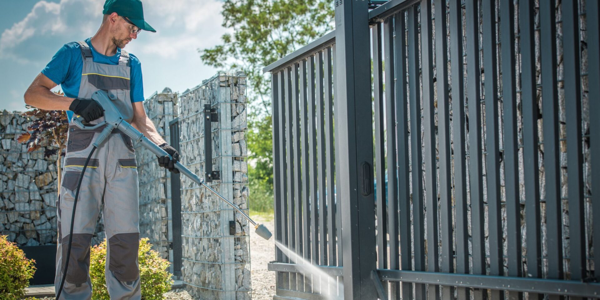 How to Start a Pressure Washing Business
