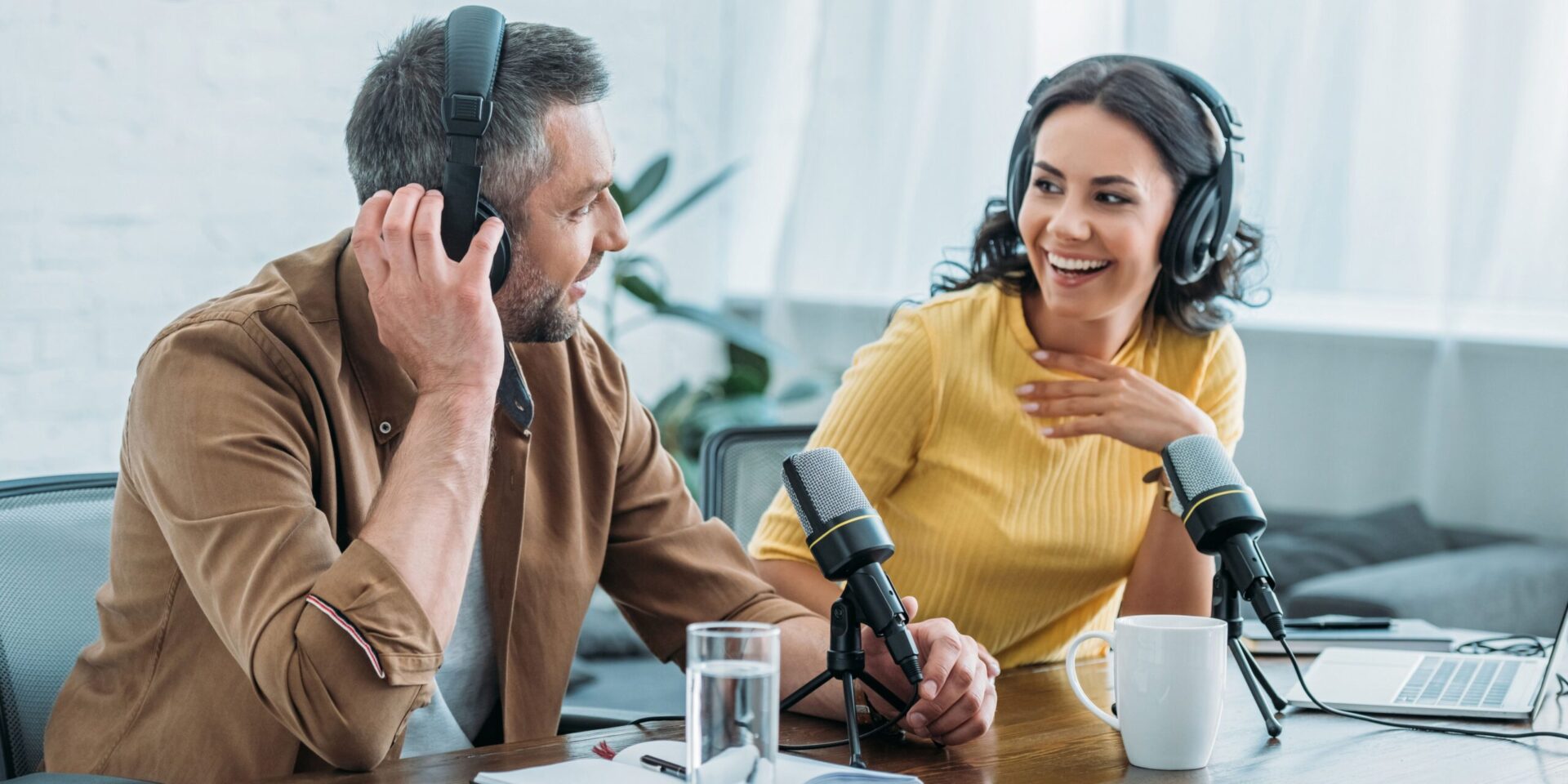 200 Podcast-naam-idees vir jou volgende groot trefferprogram