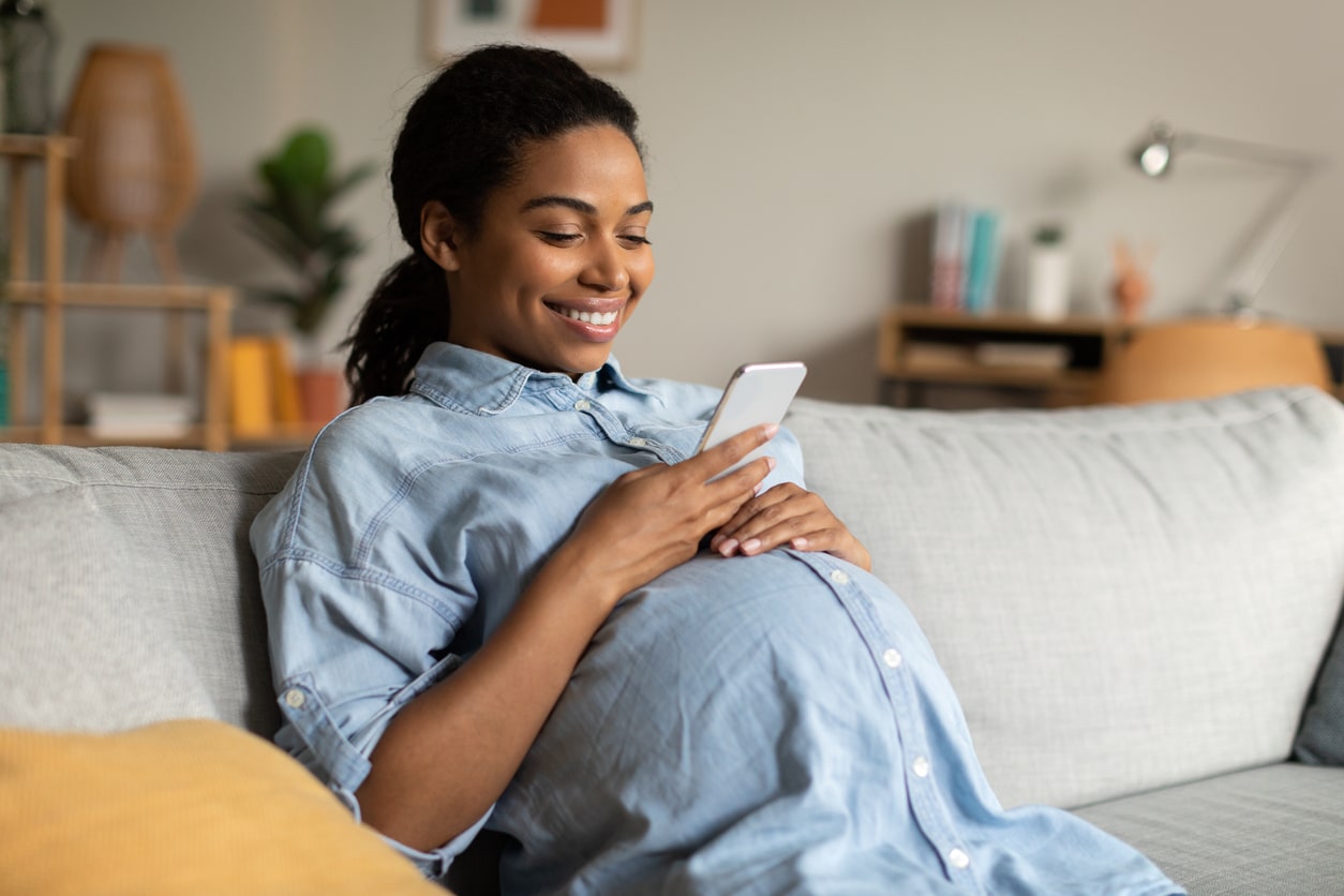 Supplement Your Income: 31 Side Hustles for Pregnant Moms