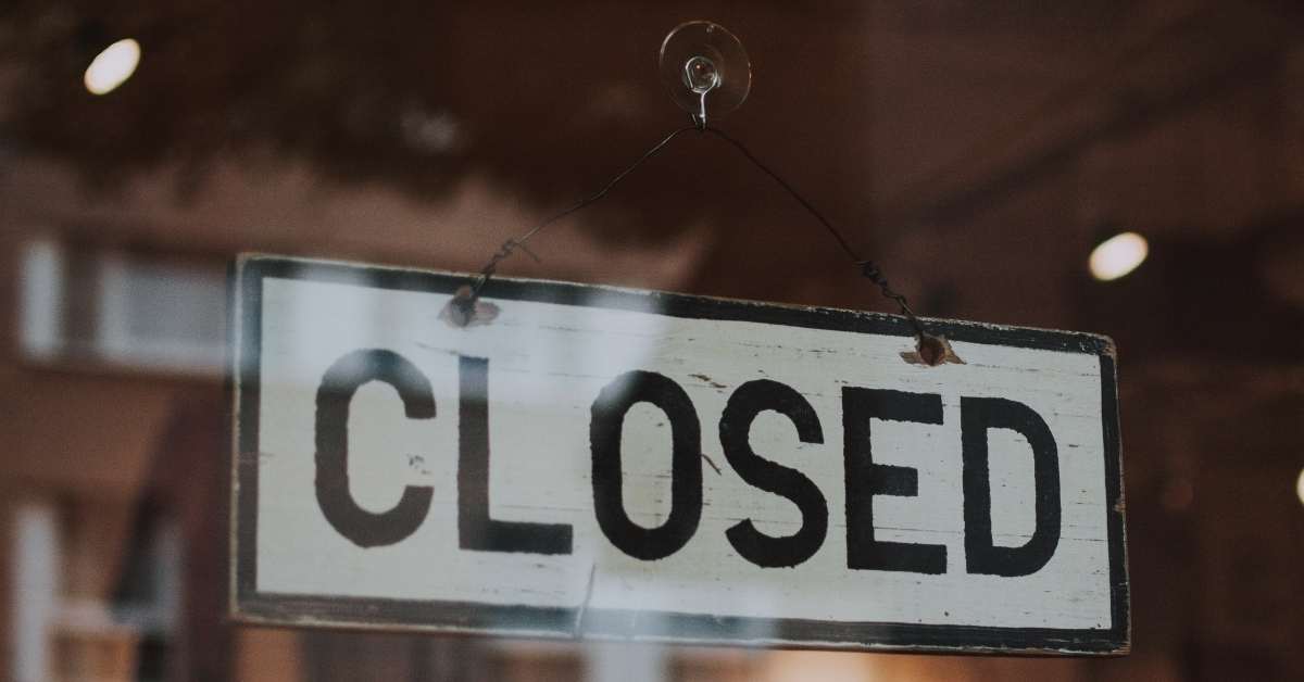 Curtains Close: How to Dissolve an LLC in Michigan