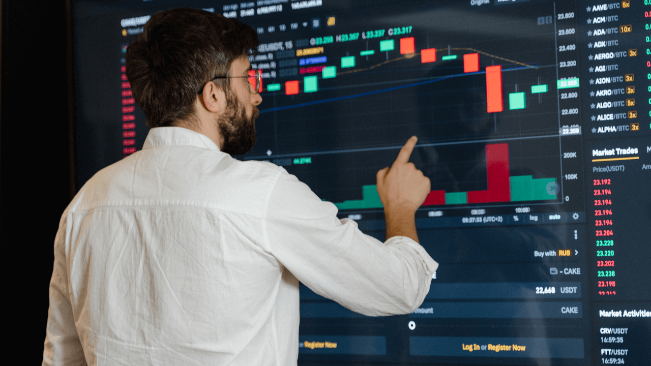 eToro vs Robinhood_ Pros and Cons