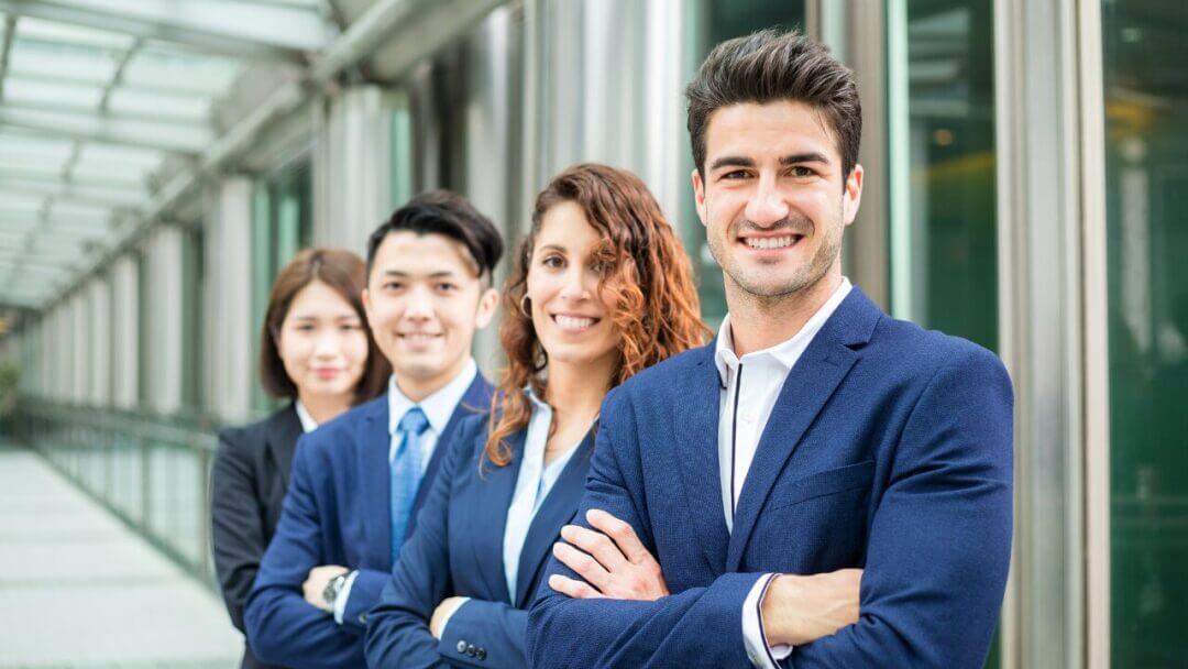 ✅ Credibility and Professionalism
